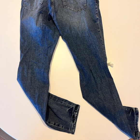 Good American Good Leg Crop Denim Jeans - Picture 2 of 3